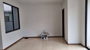 Gambar 3 Dijual Rumah 3lt 4kt 4km Semi Furnished di Kiyomi Bsd