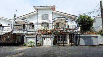 Gambar 1 Rumah Hoek Mewah Cantik Elegant, Taman Ratu , Duri Kepa , Jakarta Barat