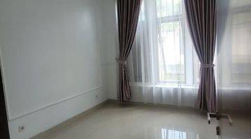 Gambar 4 Dijual Rumah Full Renov 4kt 3km di Luxmore Bsd