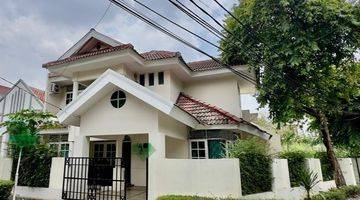 Gambar 1 Rumah Hook 2 Lantai Bagus Shm Hadap Timur Bintaro Sektor 9