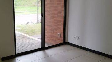 Gambar 4 Turun Harga 700 Jt! Rumah Hoeck 2 Lantai Luasan Besar Harga Murah Dan Masih Nego