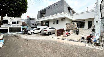 Gambar 1 Dijual Rumah Mewah, Hoek, Best Location, Tebet