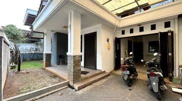 Gambar 4 Tebet Timur, Rumah Full Furnished Luas 200 Dekat Eco Park, Harga Menarik