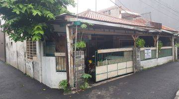 Gambar 1 Rumah Hitung Tanah Best Location Di Tebet Timur