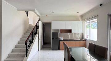 Gambar 5 Rumah Mewah Cluster Frangipani Bsd City Full Furnish Siap Huni