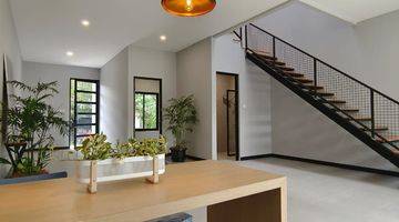 Gambar 5 Rumah Modern Industrial Dalam Komplek Elit Bsd