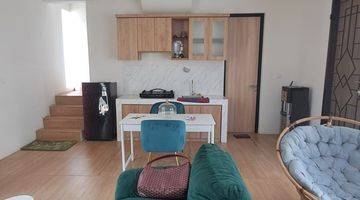 Gambar 1 Di Sewakan Rumah Di Lippo Cikarang Cluster Waterfront Fully Furnished Bagus