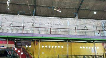 Gambar 5 Disewa Gudang Bekas Tempat Futsal Dan Bekas Shopee