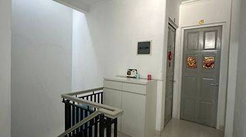 Gambar 4 RUMAH KONDISI BAGUS FULL FURNISHED