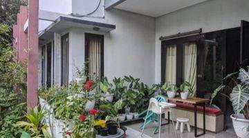 Gambar 3 Dijual Rumah Di Daerah Bsd, Tangerang, Ada Kolam Renang 