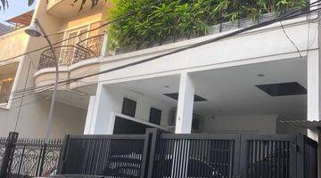 Gambar 1 Rumah Furnish Siap Huni, Gading Indah Utara, Kelapa Gading