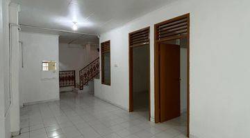 Gambar 3 Rumah 2 Lantai, Siap Huni, Kelapa Gading, Gading Indah, 