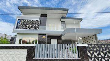 Gambar 3 Rumah 2 Lantai Modern Jalan Alianyang Pontianak