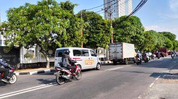 Gambar 4 Ruko 2,5 Lantai Di Pinggir Jalan Utama, Jombang Raya Ciputat