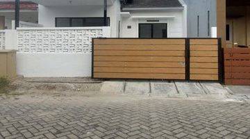 Gambar 2 Jual Cepat, Rumah Di Metland Transyogi Siap Huni