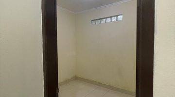 Gambar 4 Dijual Siap Huni Komplek The Address Cibubur