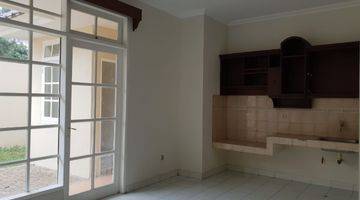 Gambar 2 Dijual Rumah Di Legenda Wisata Harga Nego 