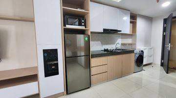 Gambar 5 Apartemen Orange County Furnished Bagus