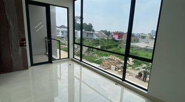 Gambar 5 Dijual Rumah Baru Setraduta Royal Grande Bandung