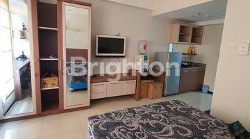 Gambar 1 Apartemen BERKELEY Surabaya