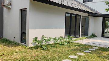 Gambar 4 Rumah Mewah Kota Baru Parahyangan