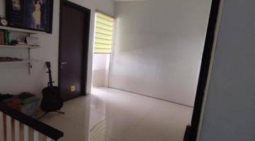 Gambar 4 Dijual Rumah 2lt 3kt 3km Bagus di Citra 7 Jakarta Barat 