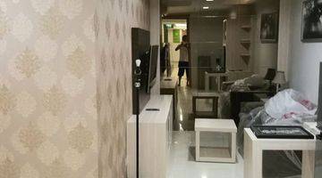 Gambar 5 DIJUAL HARGA BUTUH UANG! The Mansion Apartment  2 kamar tidur UK: 52m² • Full Furnished, Lantai tengah City View