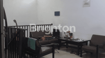 Gambar 5 RUMAH KOST DAN TINGGAL DI GADING SERPONG