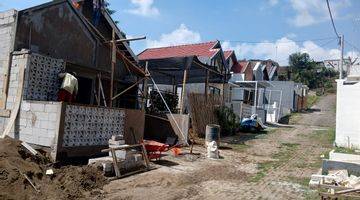 Gambar 5 Rumah 200 Juta Free Pagar Canopy Dekat Unitri