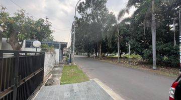 Gambar 2 Dijual Rumah di Bsd Kencana Loka, Siap Huni, Kondisi Terawat