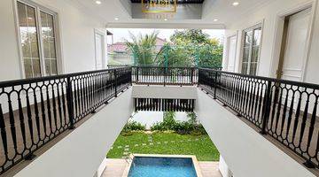 Gambar 4 Rumah Menteng 2 Lantai Modern Tropical di Prime Area