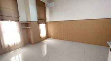 Gambar 4 Dijual Rumah Di Greenlake 2lt 3kt 3km, Jakarta Barat