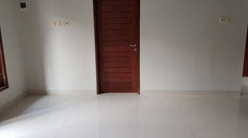 Gambar 4 Rumah Baru SHM Unfurnished di Batubulan, Gianyar. Bali