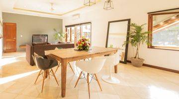 Gambar 2 Freehold Villa Close To The Beach In Prime Area Of Canggu, Bali