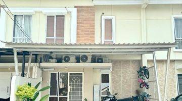 Gambar 1 Rumah Cantik 2 Lantai Plus Attic Room Di Serpong Paradise  Shm