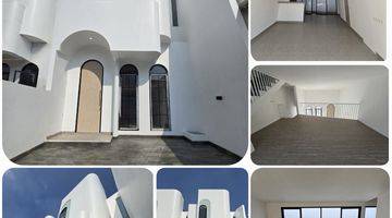 Gambar 2 Dijual Rumah Limited Stock 3kt 3km di Little Santorini Citra Garden 2