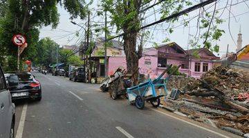 Gambar 1 Kavling Pinggir Jalan Raya Kayu Manis Matraman Jakarta Timur