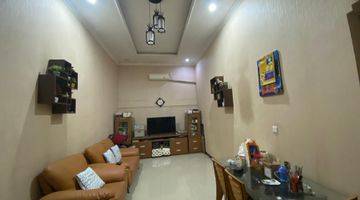 Gambar 5 Rumah Sudah Renovasi Semi Furnished SHM di Jl. Jambore Ii