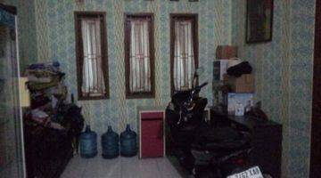 Gambar 5 Rumah 1 Lantai+kontrkan 12 Pintu