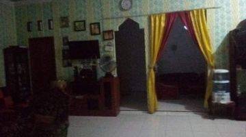 Gambar 4 Rumah 1 Lantai+kontrkan 12 Pintu