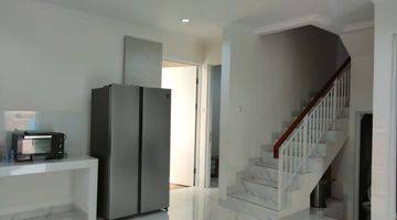 Gambar 2 Rumah Furnished 2 Lantai di Paramount Semarang