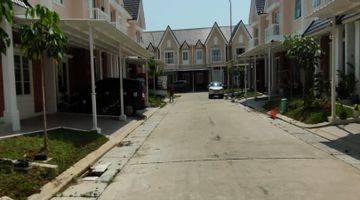 Gambar 1 Dijual Rumah Townhouse Komplek Medan Resort City 