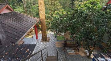 Gambar 2 Villa 3 Lantai Di Tepi Hutan Cemara, Mega Indah Villa Estate