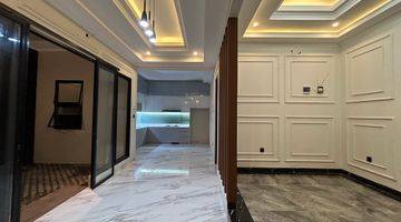 Gambar 3 Rumah Hook Minimalis Modern Baru di Kawasan Komplek Bsd