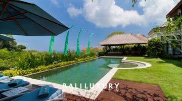 Gambar 5  Freehold Four bedrooms Villa With Ocean Vistas 