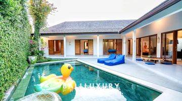 Gambar 4 Freehold Stylish 4 Bedrooms Villa In Prime Location Canggu Batu Bolong