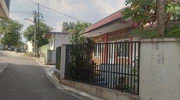 Gambar 3 Rumah 2 Lantai Di Tubagus Ismail Hook Shm