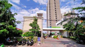 Gambar 1 Disewakan 2BR Hook New Renov Puri Park View Apt Jakarta Barat