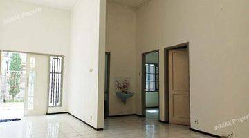 Gambar 2 Rumah Kontrakan Bagus Unfurnished di Sulfat , Malang