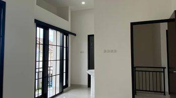 Gambar 2 For Sale Rumah Classic Modern 2 Lantai Daerah Ciputat Tangerang Selatan